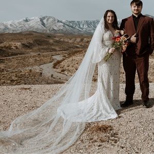 Boho XL bell sleeve lace Wedding Dress